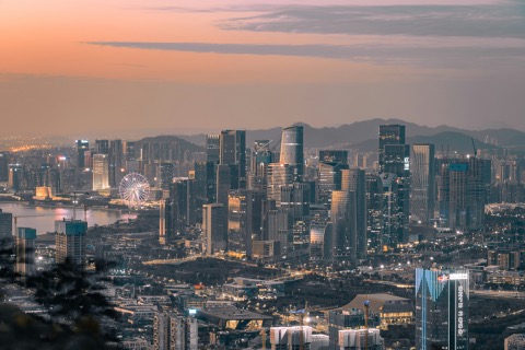 Shenzhen English tour guide tech hub and modern city sightseeing