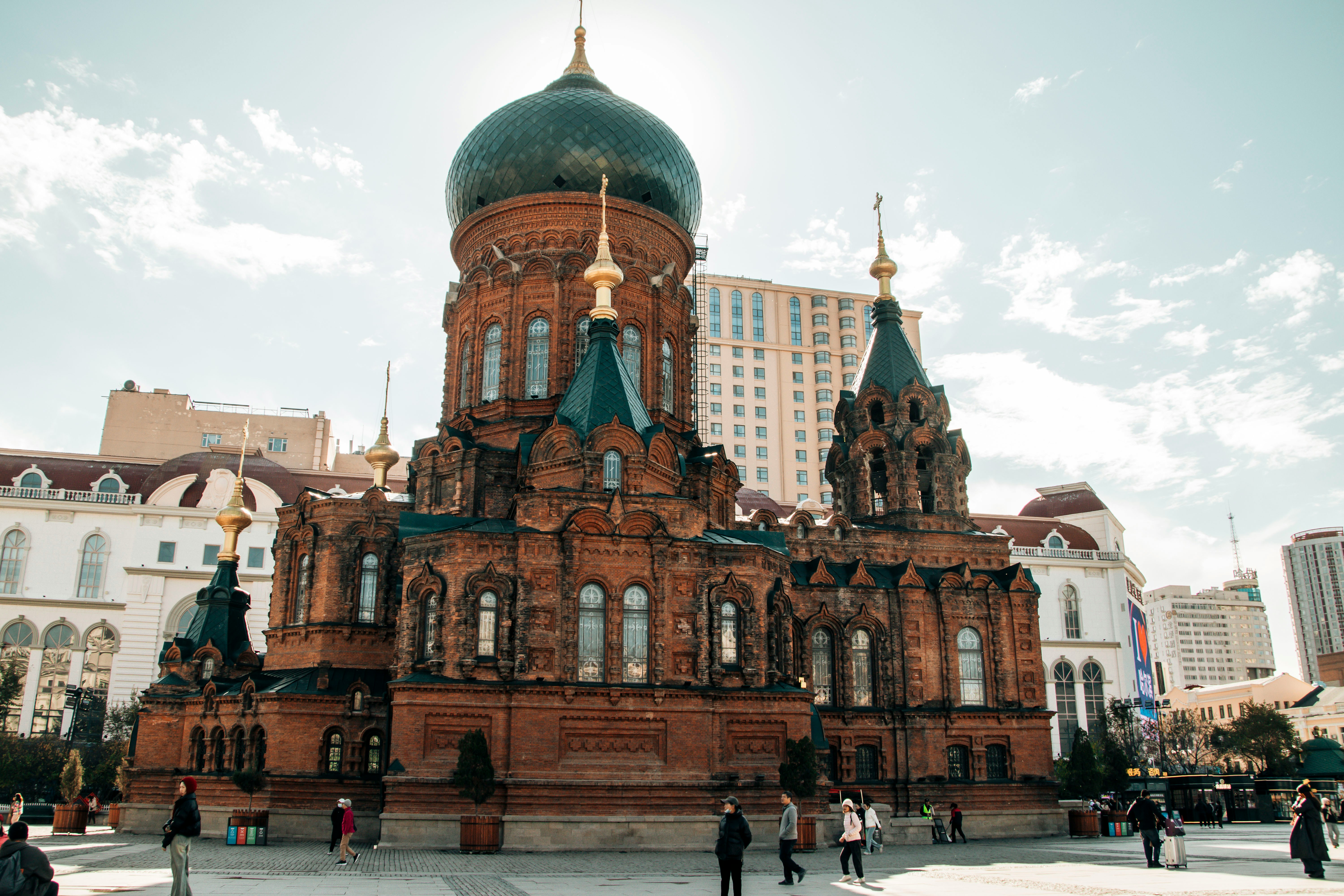 Zhongyang Pedestrian Street Harbin English private tour guide